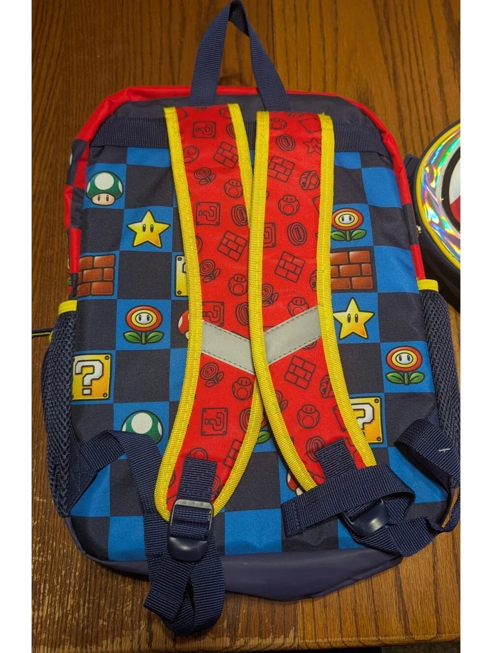 Super Mario Brothers Backpack that Includes Pencil Case & Lunch Tote